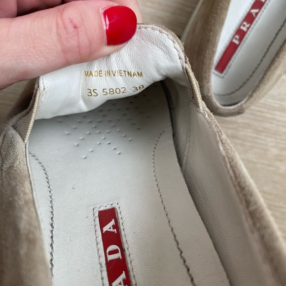 Prada slip on sneaker - Picture 5 of 7